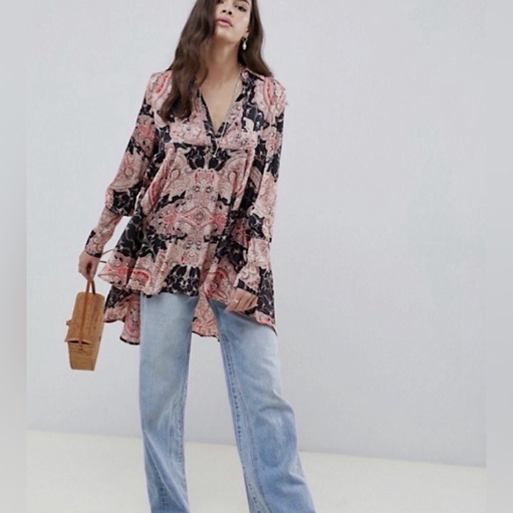 FREE PEOPLE Field Of Butterflies High Low Trapeze Tunic Top Paisley Size Small